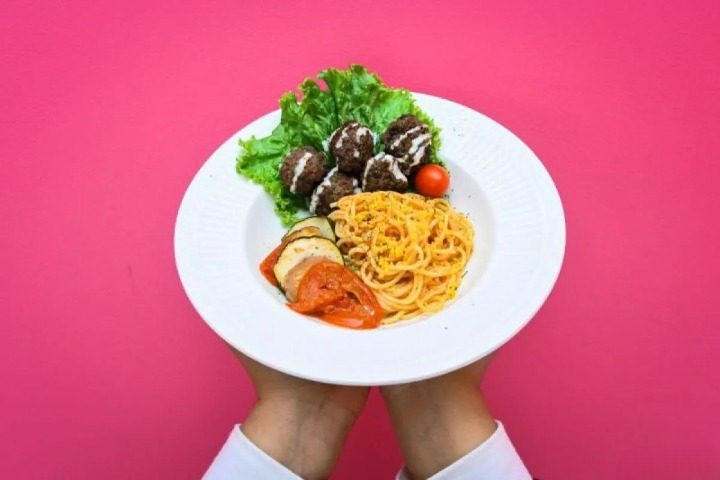 couponsonlinetoday.com, Jakarta - Berjuang untuk menurunkan berat badan tetapi terus-menerus memikirkan makanan? Anda mungkin mengalami food noise atau kebisingan makanan.